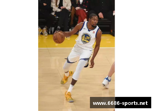 湖人队新征程：班基利、西蒙斯领航衔接期待